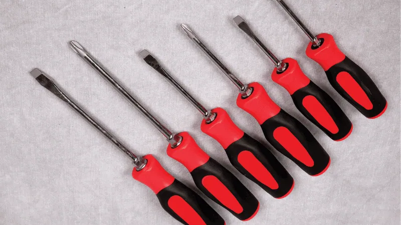 screwdrivers with plastic handles