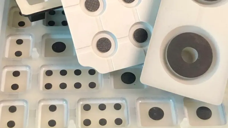 Non-conductive rubber key pad