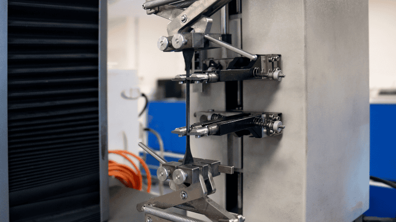 tensión de tracción sobre el caucho